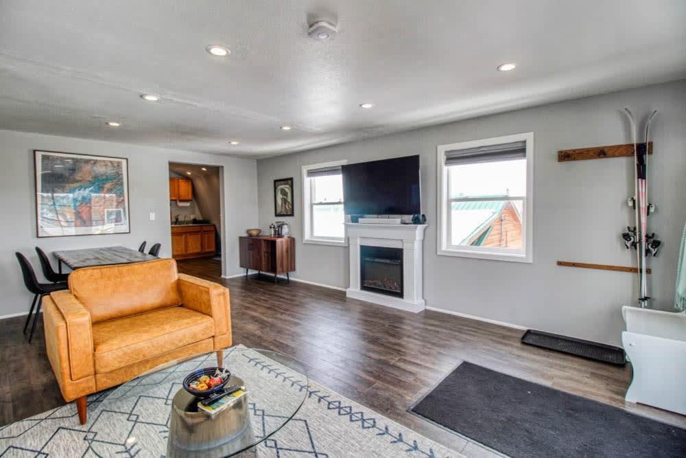 Leadville Dairy Flat - 2 Bed With Office And Hot Tub Buitenkant foto