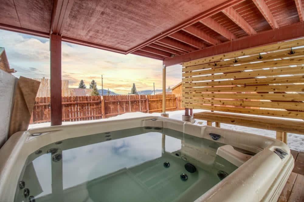 Leadville Dairy Flat - 2 Bed With Office And Hot Tub Buitenkant foto